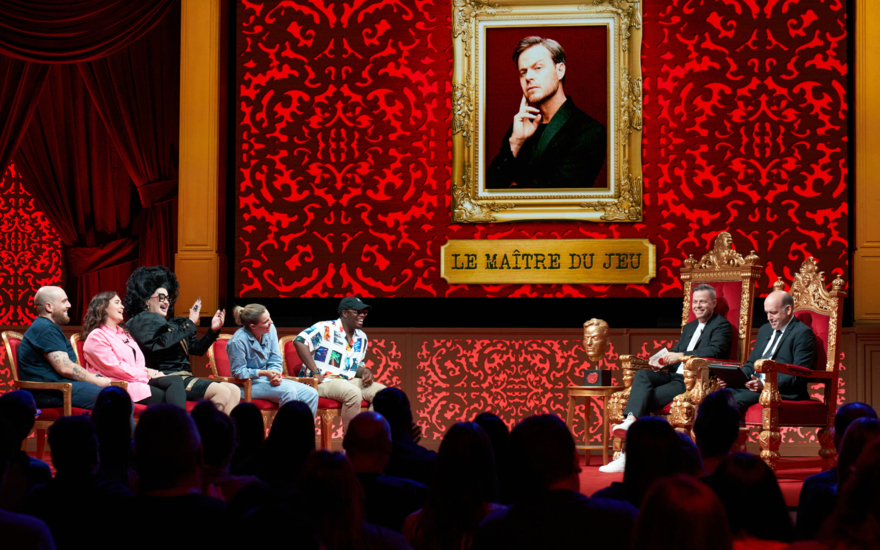 Le maître du jeu - Artistes variés sur scène